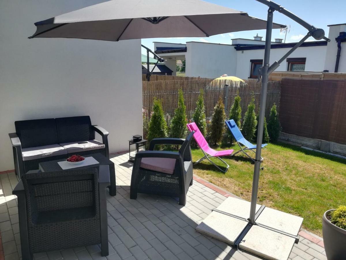 Apartamenty Baltyckie - Sloneczna Oaza - Parking, Taras, Ogrod, Wifi Устка Экстерьер фото