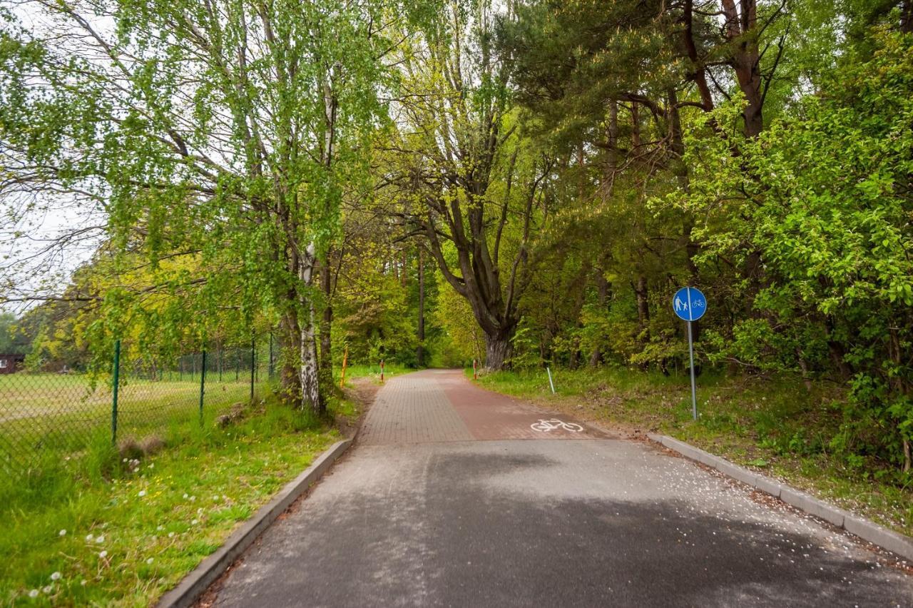 Apartamenty Baltyckie - Sloneczna Oaza - Parking, Taras, Ogrod, Wifi Устка Экстерьер фото