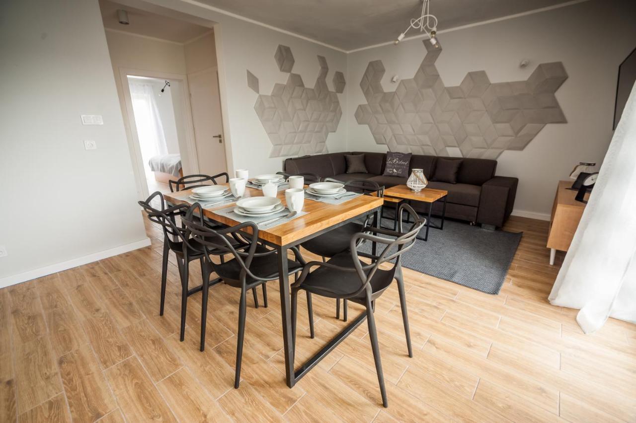 Apartamenty Baltyckie - Sloneczna Oaza - Parking, Taras, Ogrod, Wifi Устка Экстерьер фото