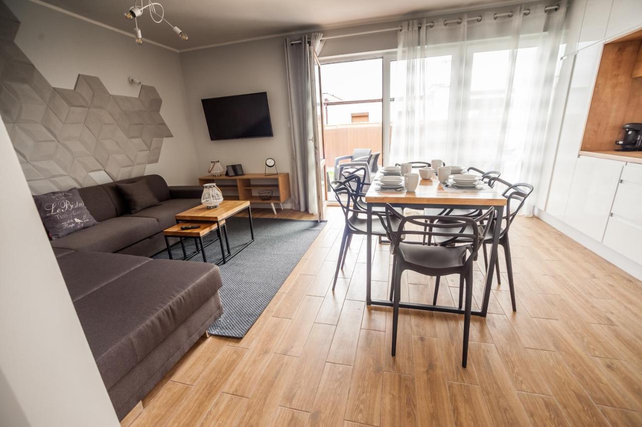 Apartamenty Baltyckie - Sloneczna Oaza - Parking, Taras, Ogrod, Wifi Устка Экстерьер фото
